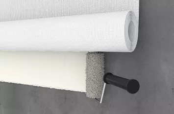 Plakken van glasweefsel behang